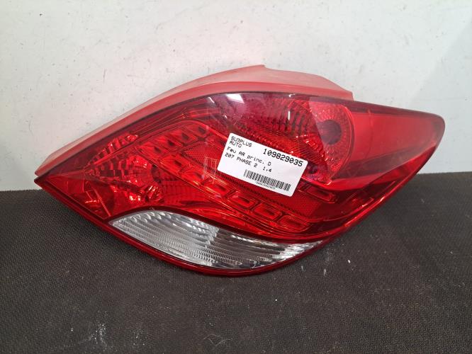 Image Feu arriere principal droit (feux) - PEUGEOT 207