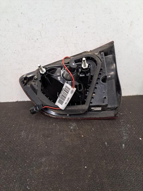 Image Feu arriere secondaire gauche (feux) - RENAULT CLIO 4