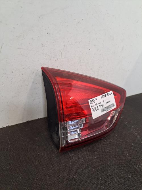Image Feu arriere secondaire gauche (feux) - RENAULT CLIO 4