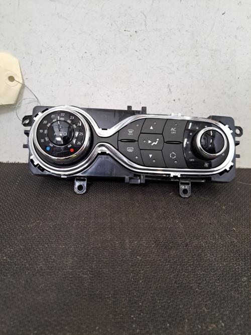 Image Commande chauffage - RENAULT CLIO 4