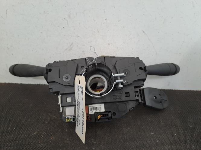 Image Com (Bloc Contacteur Tournant+Commodo Essuie Glace+Commodo Phare) - PEUGEOT 308 2 SW