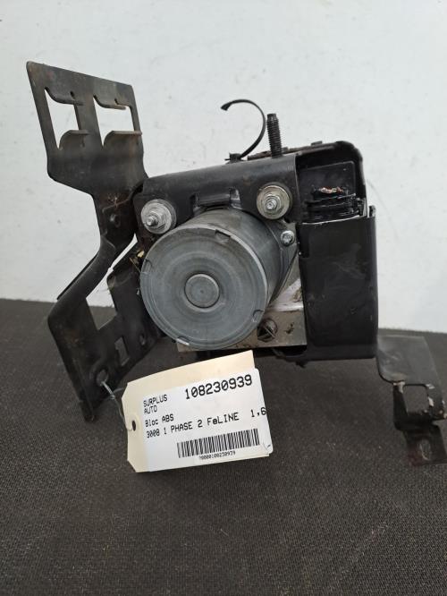 Image Bloc ABS (freins anti-blocage) - PEUGEOT 3008 1