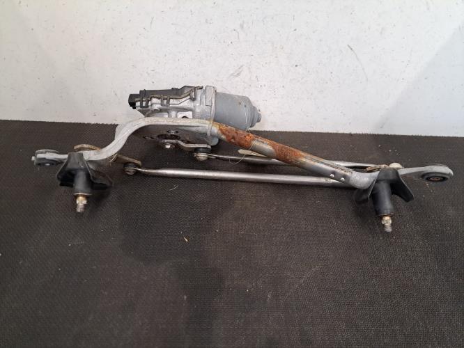 Image Moteur essuie glace avant - TOYOTA YARIS 2