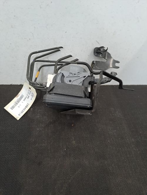 Image Bloc ABS (freins anti-blocage) - RENAULT CLIO 4