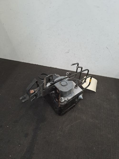 Image Bloc ABS (freins anti-blocage) - RENAULT CLIO 4