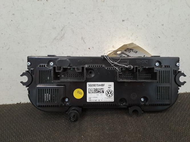 Image Commande chauffage - VOLKSWAGEN TOURAN 3