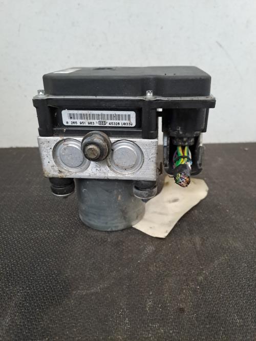 Image Bloc ABS (freins anti-blocage) - CITROEN C4 2