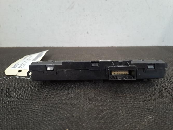 Image Bouton de warning - RENAULT CLIO 5