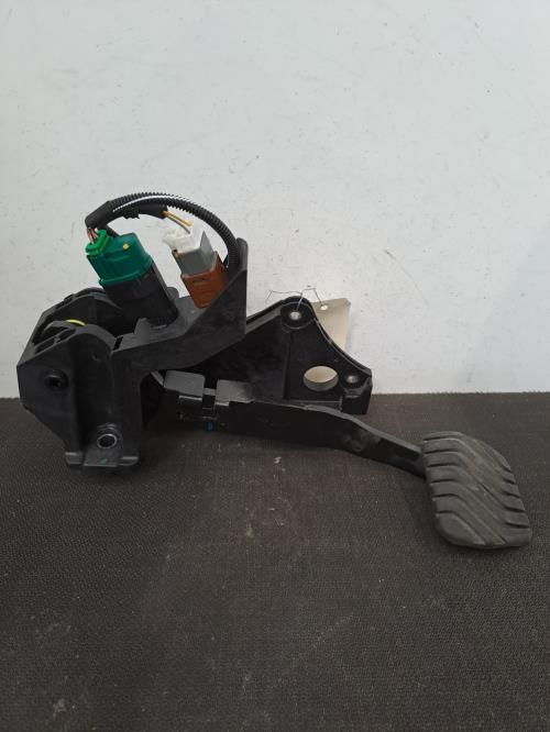 Image Pedalier - RENAULT CLIO 5