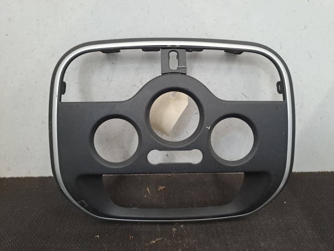 Image Facade autoradio - RENAULT KANGOO 2