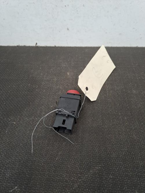Image Bouton de warning - SEAT IBIZA 3