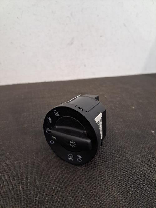 Image Commande de phare - VOLKSWAGEN TOURAN 1