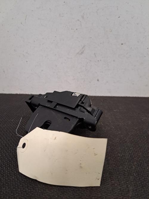 Image Serrure de coffre - CITROEN C5 2