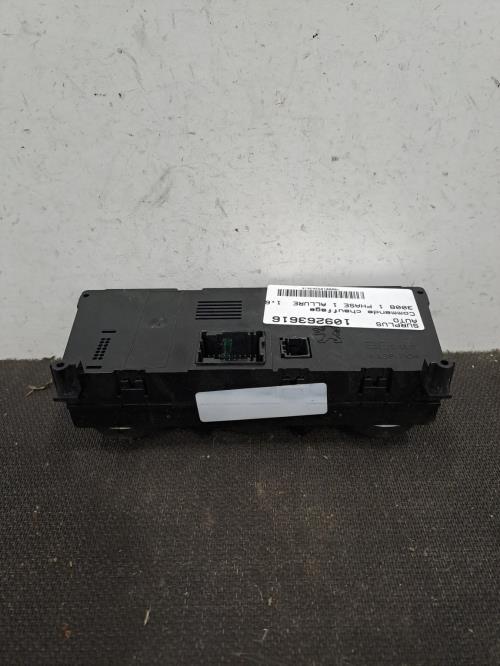 Image Commande chauffage - PEUGEOT 3008 1