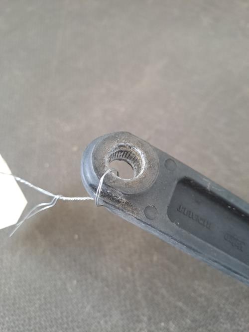 Image Bras essuie glace avant droit - RENAULT CLIO 4