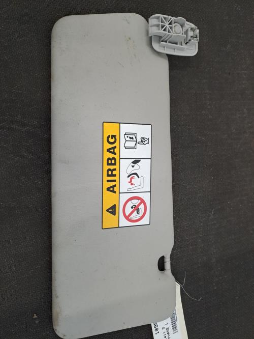 Image Pare soleil droit - RENAULT CLIO 4