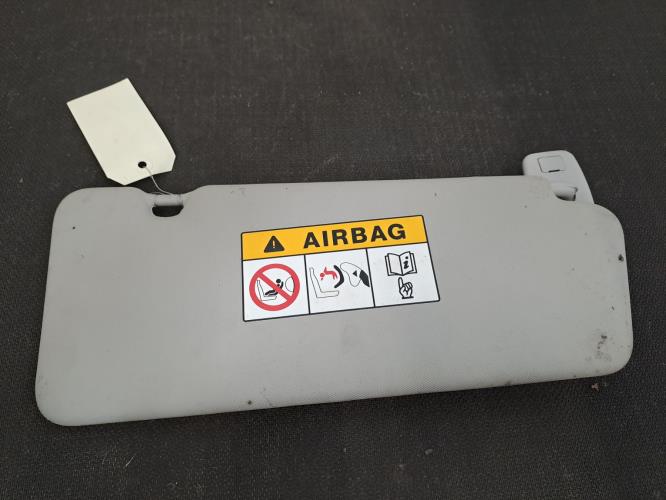 Image Pare soleil droit - RENAULT CLIO 4