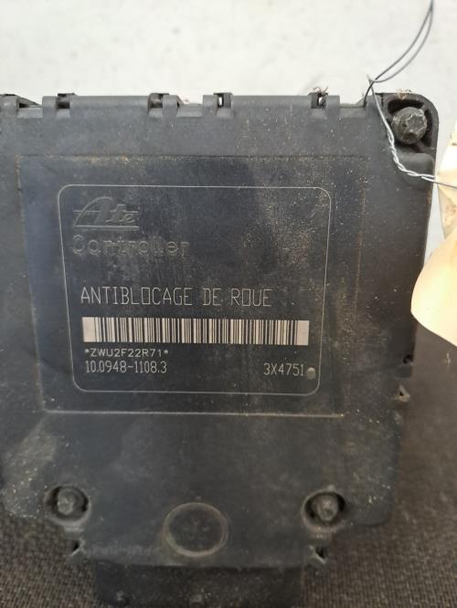 Image Bloc ABS (freins anti-blocage) - PEUGEOT 206