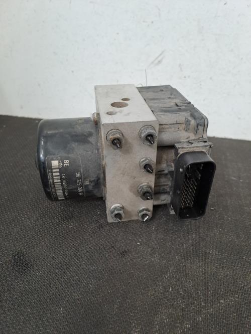 Image Bloc ABS (freins anti-blocage) - PEUGEOT 206