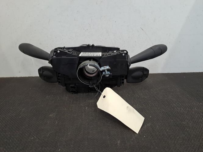 Image Com (Bloc Contacteur Tournant+Commodo Essuie Glace+Commodo Phare) - PEUGEOT 3008 1