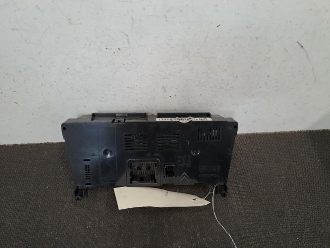 Image Commande chauffage - PEUGEOT 3008 1