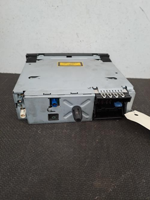 Image Autoradio d'origine - PEUGEOT 3008 1