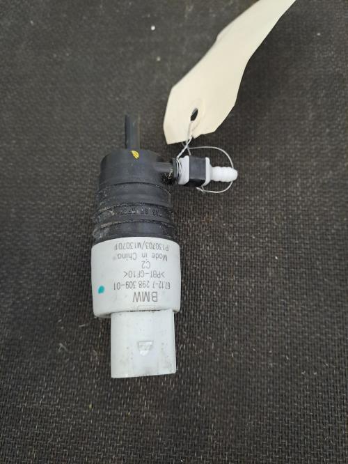 Image Pompe lave glace avant - BMW SERIE 1 F20
