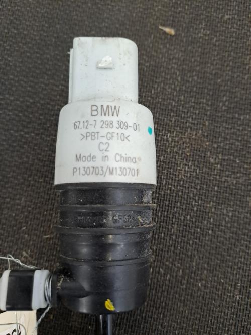 Image Pompe lave glace avant - BMW SERIE 1 F20