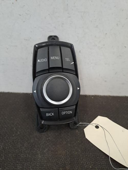 Image Commande GPS - BMW SERIE 1 F20