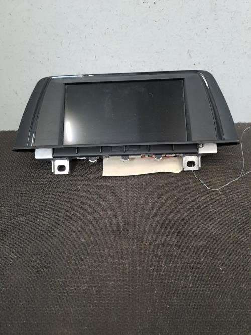 Image Ecran GPS - BMW SERIE 1 F20
