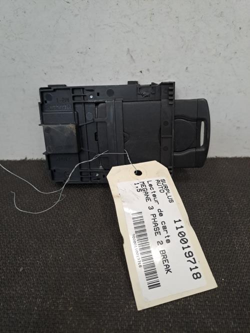 Image Lecteur de carte (neiman) - RENAULT MEGANE 3