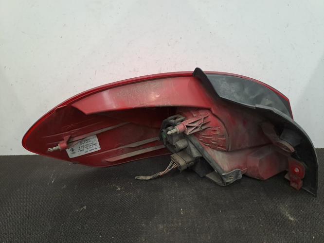 Image Feu arriere principal droit (feux) - RENAULT CLIO 3