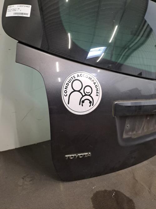 Image Malle/Hayon arriere - TOYOTA VERSO