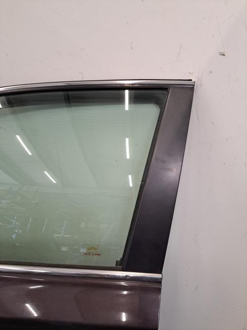 Image Porte avant gauche - LEXUS CT