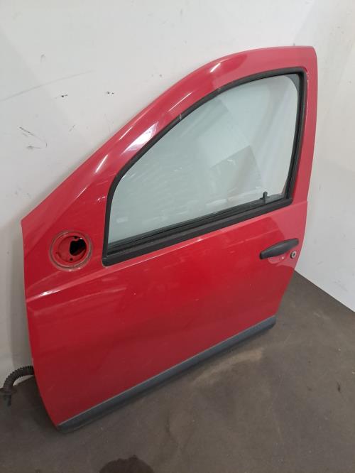 Image Porte avant gauche - DACIA SANDERO 1