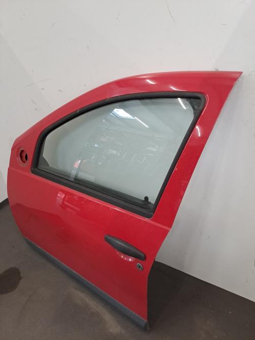 Image Porte avant gauche - DACIA SANDERO 1