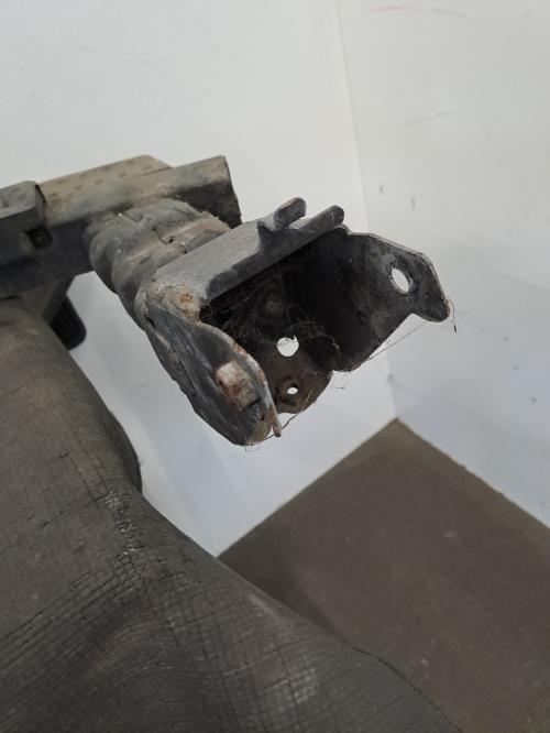 Image Traverse inferieure - CITROEN C8