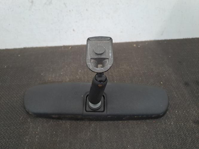 Image Retroviseur interieur - TOYOTA YARIS 1