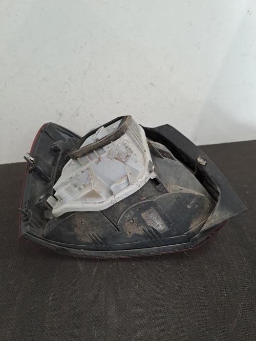 Image Feu arriere principal droit (feux) - VOLKSWAGEN POLO 5