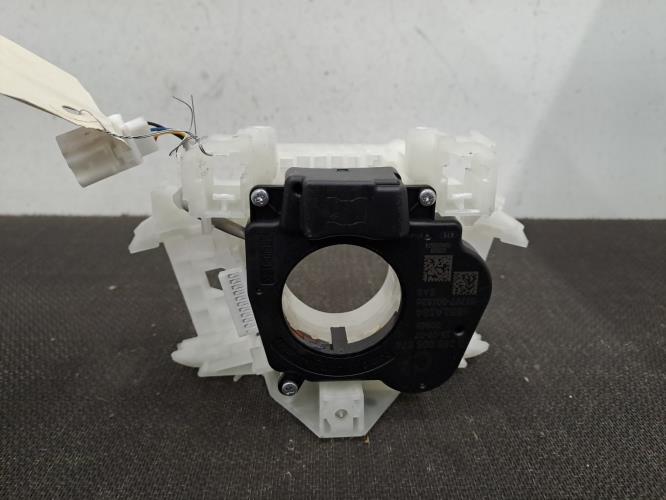 Image Com (Bloc Contacteur Tournant+Commodo Essuie Glace+Commodo Phare) - PEUGEOT ION
