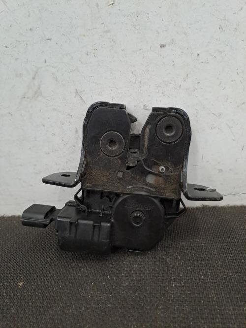 Image Serrure de hayon - RENAULT GRAND SCENIC 3
