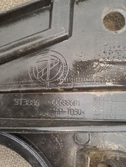 Image Support de pare chocs arriere - ALFA ROMEO 159