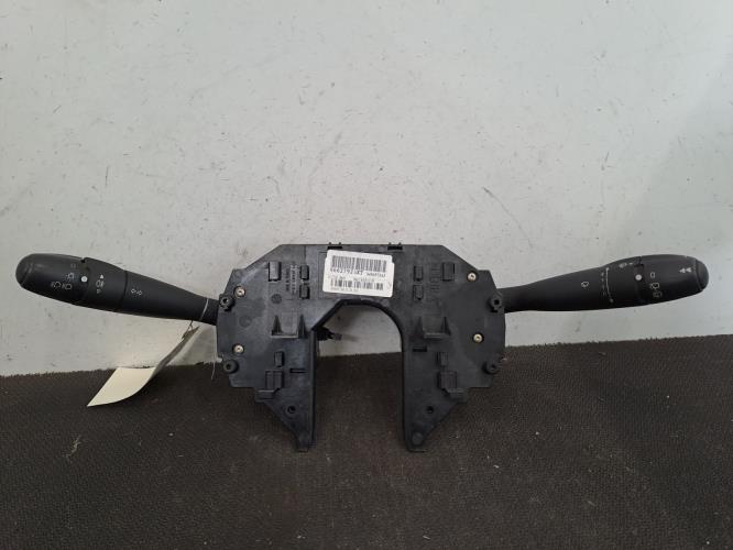 Image Com (Bloc Contacteur Tournant+Commodo Essuie Glace+Commodo Phare) - CITROEN C4 1