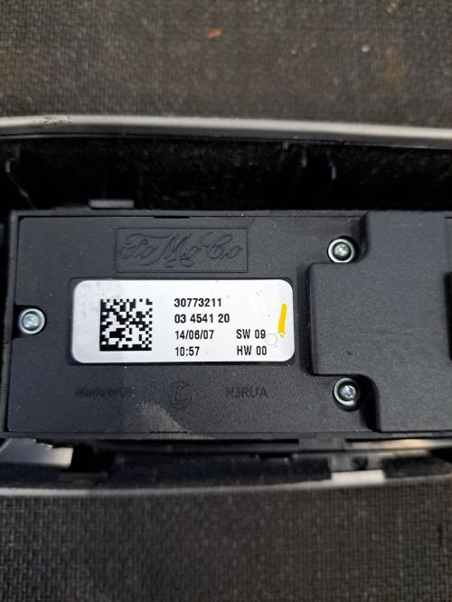 Image Interrupteur de leve vitre avant gauche - VOLVO V 50