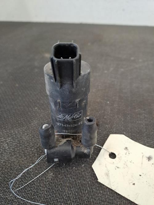 Image Pompe lave glace avant - VOLVO V 50