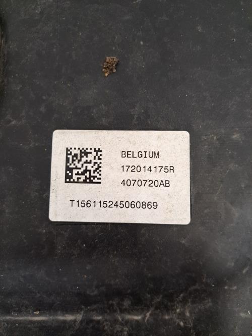 Image Reservoir essence - RENAULT TRAFIC 3 COURT