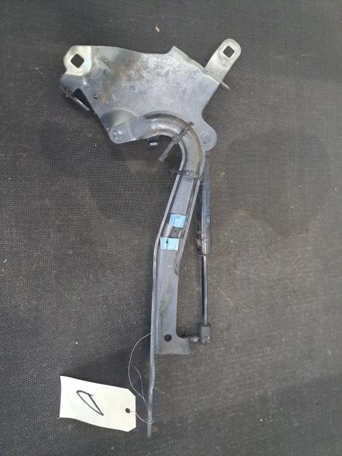 Image Charniere de capot - RENAULT GRAND SCENIC 3