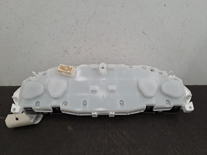 Image Compteur - PEUGEOT 208 1