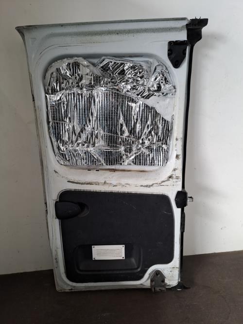 Image Porte de coffre droit - OPEL VIVARO 2