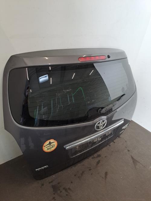 Image Malle/Hayon arriere - TOYOTA COROLLA VERSO 2
